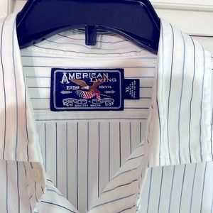 Men’s American Living long sleeve shirt.